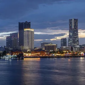 Hotell Apa & Yokohama Bay Tower